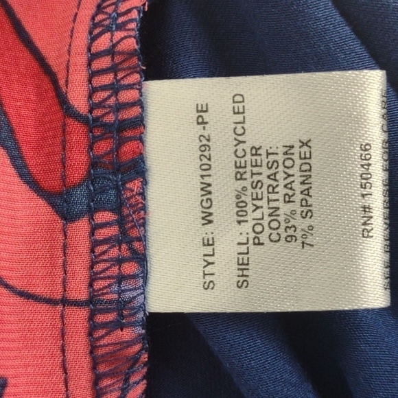 41 Hawthorn blue and red flowered sleeveless blouse with collar detail, NWT - Picture 9 of 9